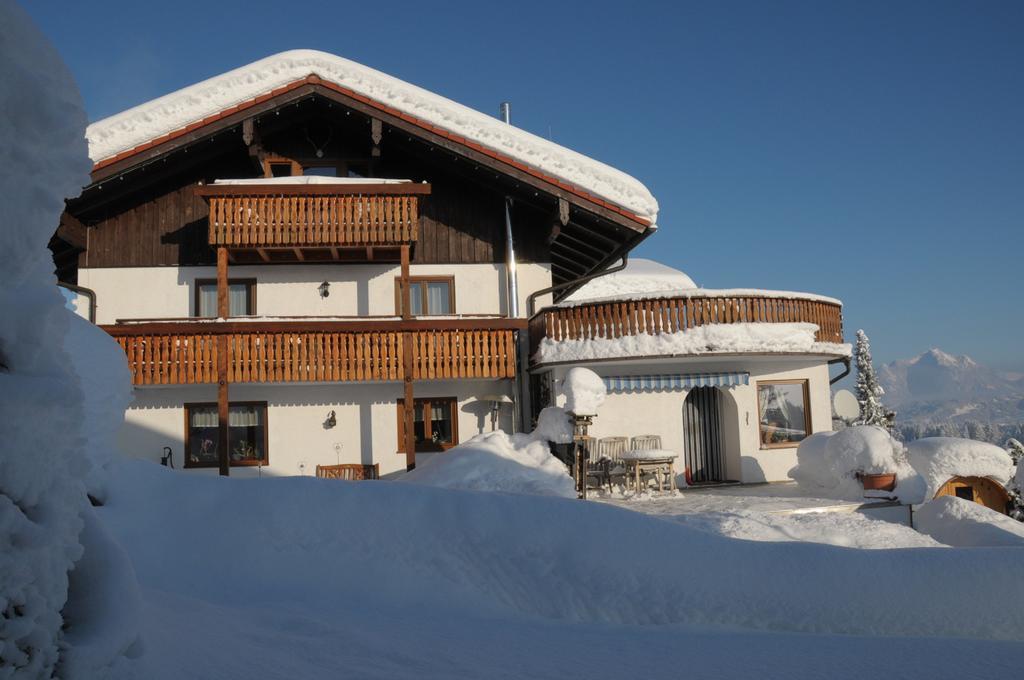 Gaestehaus Bergfrieden Bolsterlang Pokoj fotografie