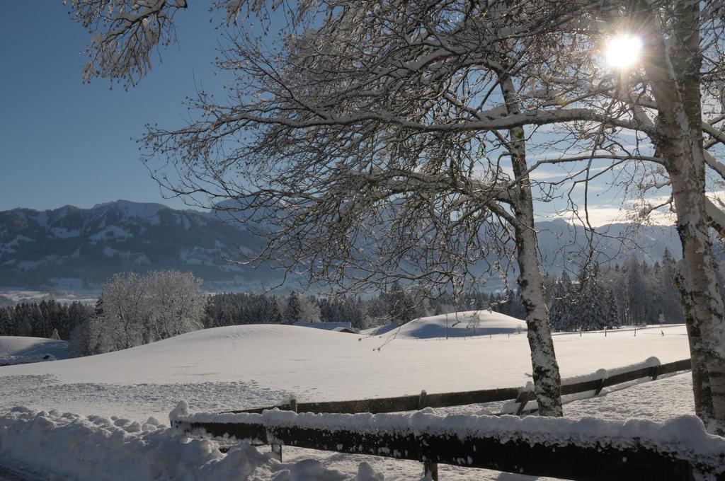 Gaestehaus Bergfrieden Bolsterlang Pokoj fotografie